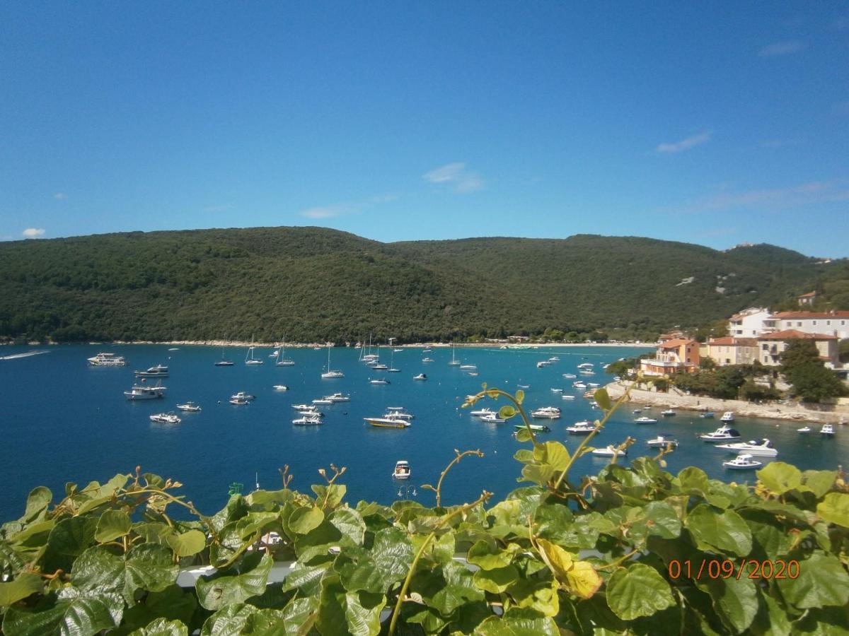 Apartments Sea And Sun Rabac Bagian luar foto