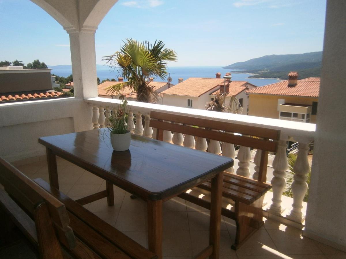 Apartments Sea And Sun Rabac Bagian luar foto