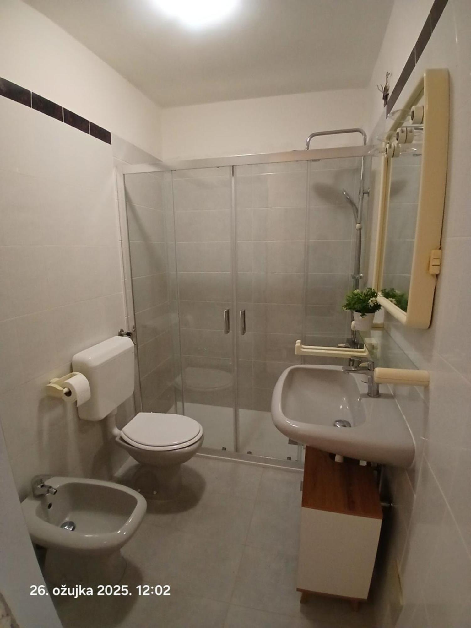 Apartments Sea And Sun Rabac Bagian luar foto