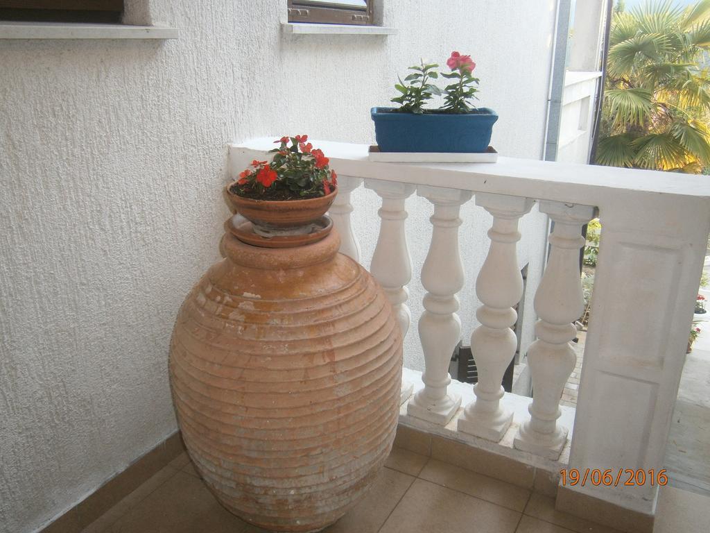 Apartments Sea And Sun Rabac Bagian luar foto