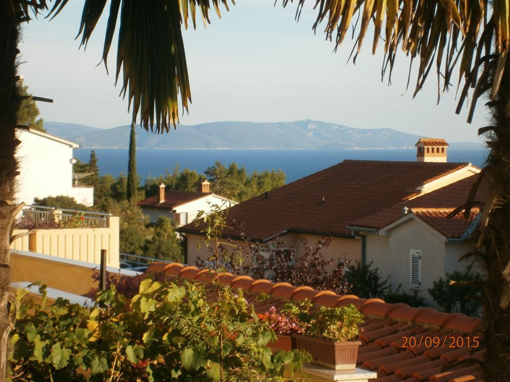 Apartments Sea And Sun Rabac Bagian luar foto