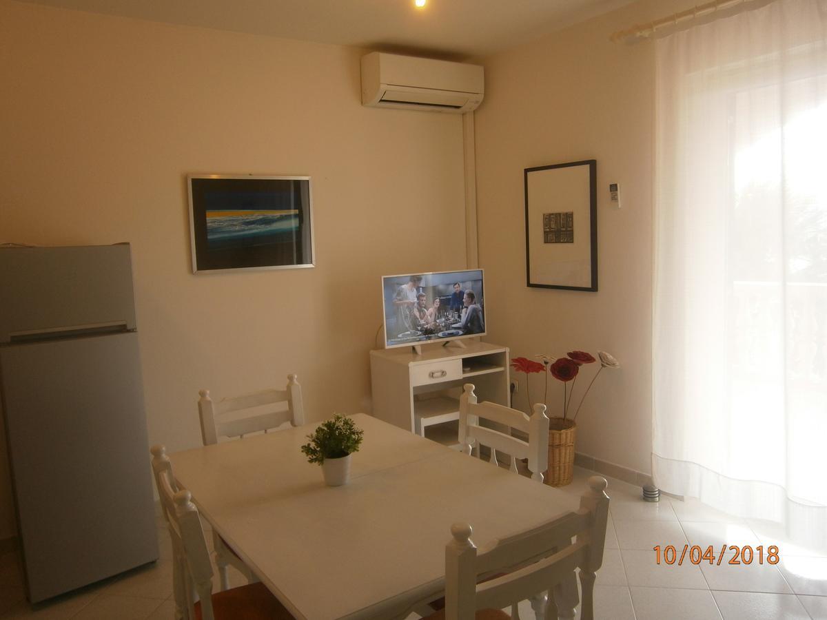 Apartments Sea And Sun Rabac Bagian luar foto